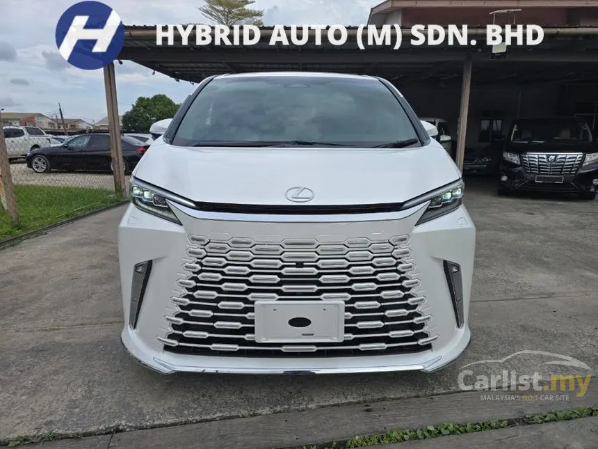 2025 Lexus LM 500h Version L 6 Seater MPV