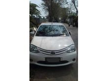 2014 Toyota Etios Valco 1.2 E Hatchback