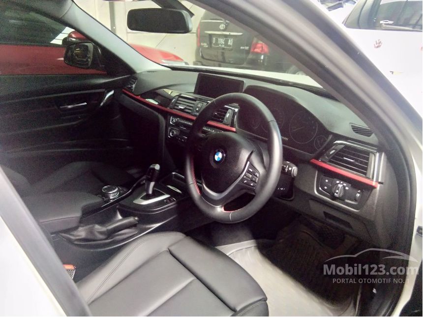 2015 BMW 320i Sport Sedan