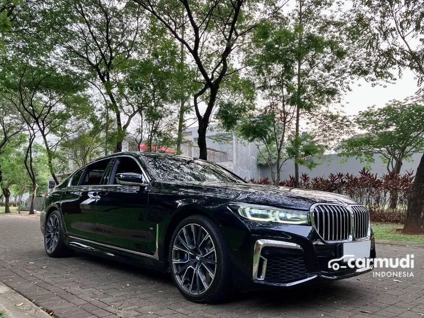 2019 BMW 730Li M Sport Sedan