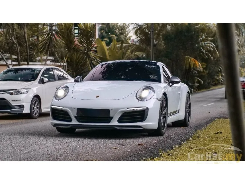 2018 Porsche 911 Carrera T Coupe