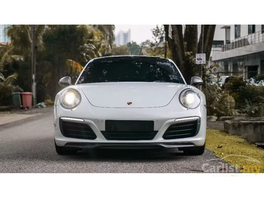 2018 Porsche 911 Carrera T Coupe