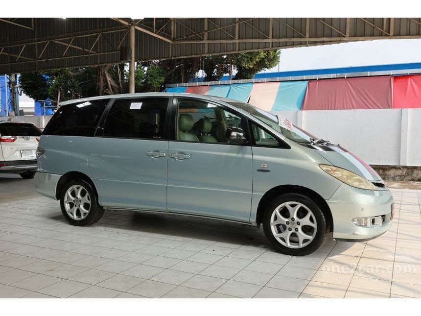 2005 Toyota ESTIMA Hybrid E-Four Wagon