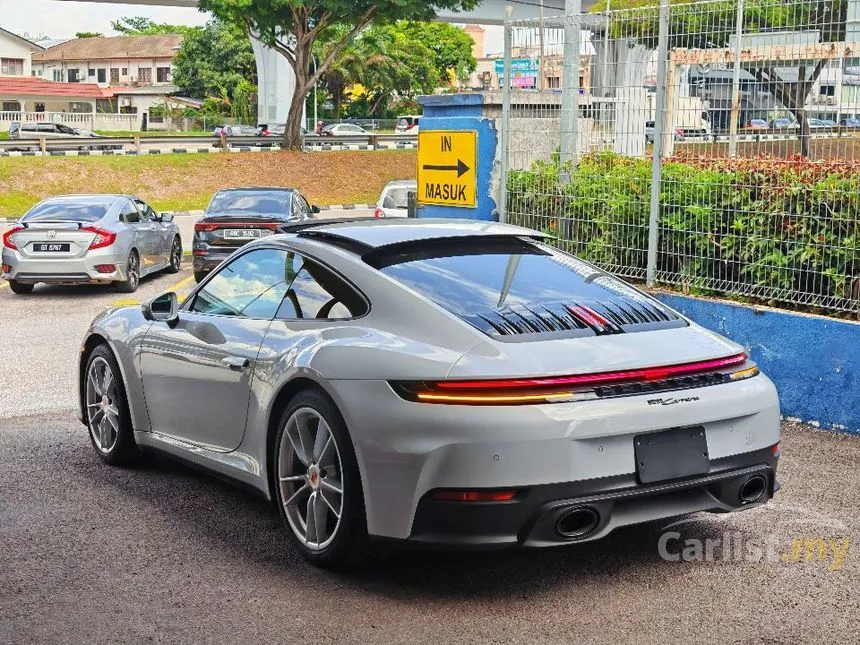 2025 Porsche 911 Carrera Coupe