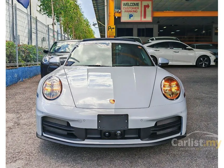 2025 Porsche 911 Carrera Coupe