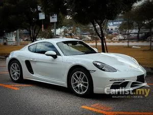 2022 Porsche 718 2.0 Cayman Coupe