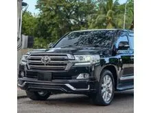 GENUINE YEAR 2013 Toyota Land Cruiser 4.6 URJ202 ZX FULL SPEC Rear Entertainment TV MODELISTA KIT FACELIFT AIR SUSPENSION ALL BLACK IN AND OUT