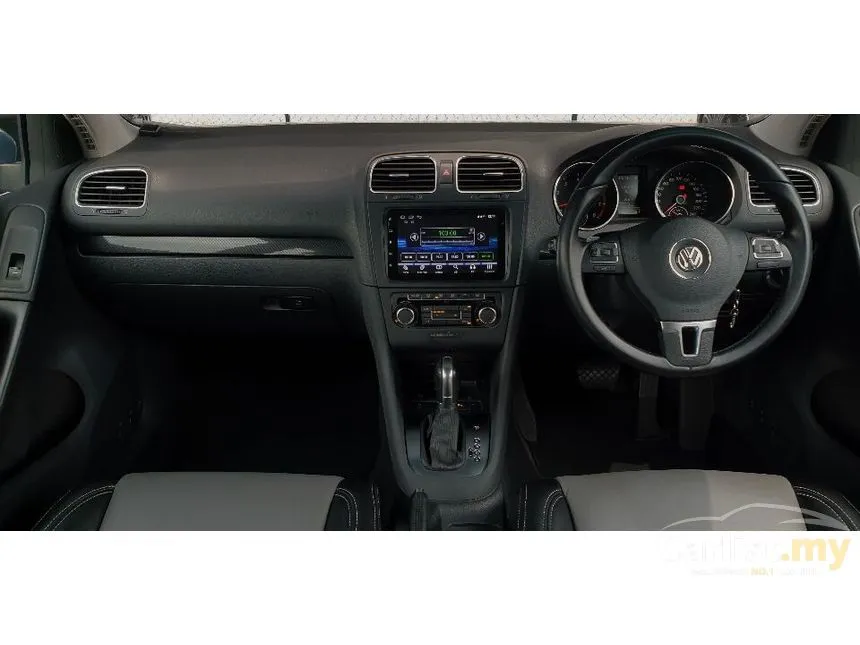 2012 Volkswagen Golf TSI Light & Sound Package Hatchback