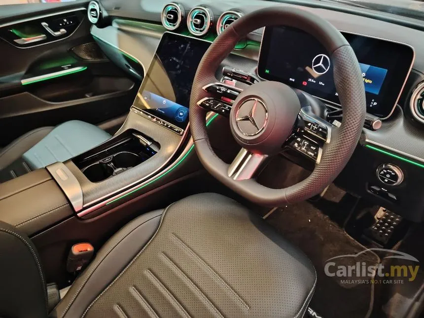 2025 Mercedes-Benz C200 AMG Line Sedan