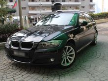 2009 BMW 320i 2.0 Sedan (A) PRICE NEGOTIABLE -- EASY SELL -- Free Raytech Tinted Film -
