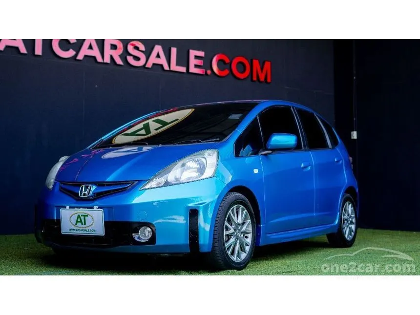 2011 Honda Jazz V i-VTEC Hatchback