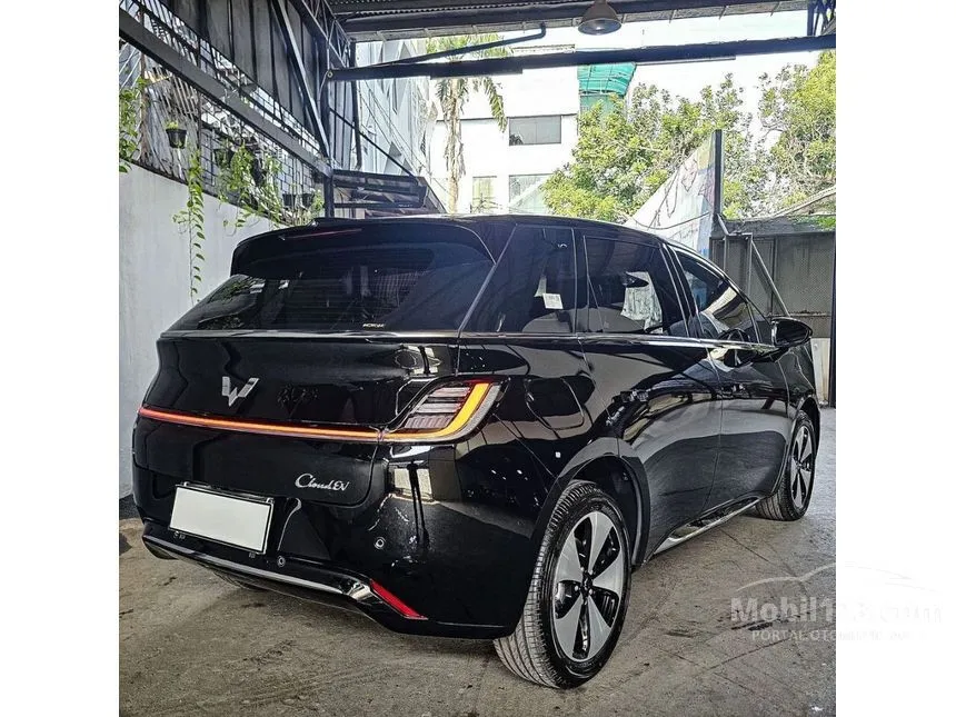 2024 Wuling Cloud EV EV Hatchback