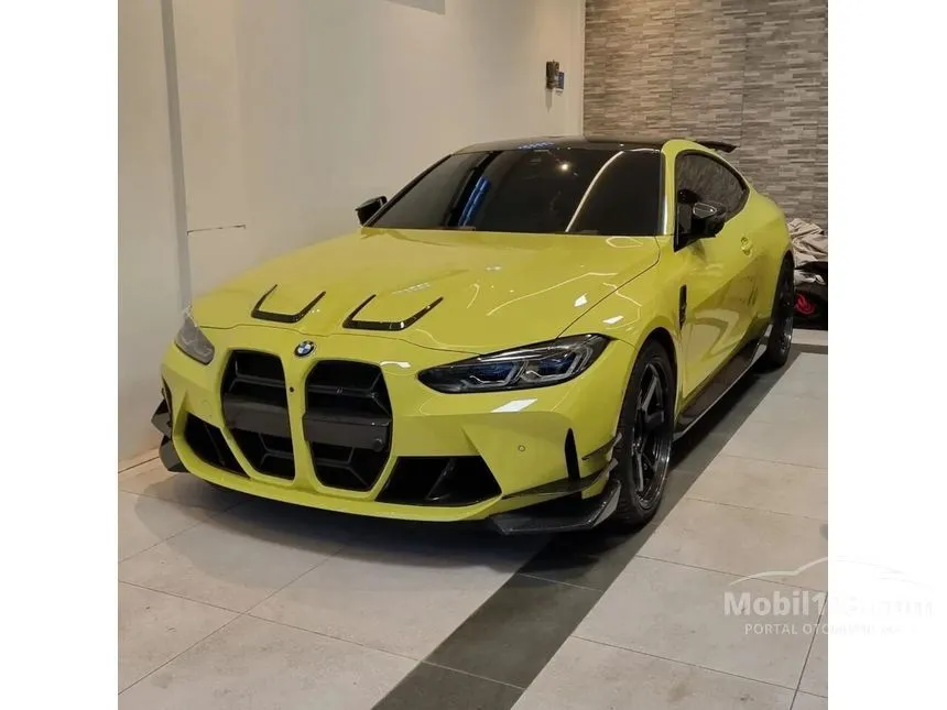 Jual Mobil BMW M4 2023 Competition 3.0 di DKI Jakarta Automatic Coupe Kuning Rp 2.500.000.000