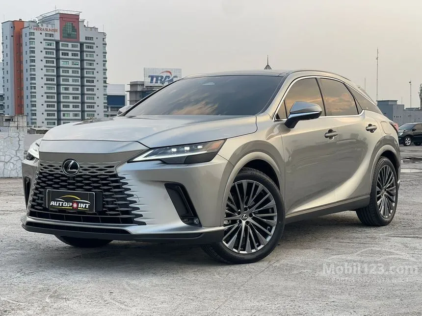 Jual Mobil Lexus RX350h 2024 Luxury 2.5 di DKI Jakarta Automatic Wagon Abu