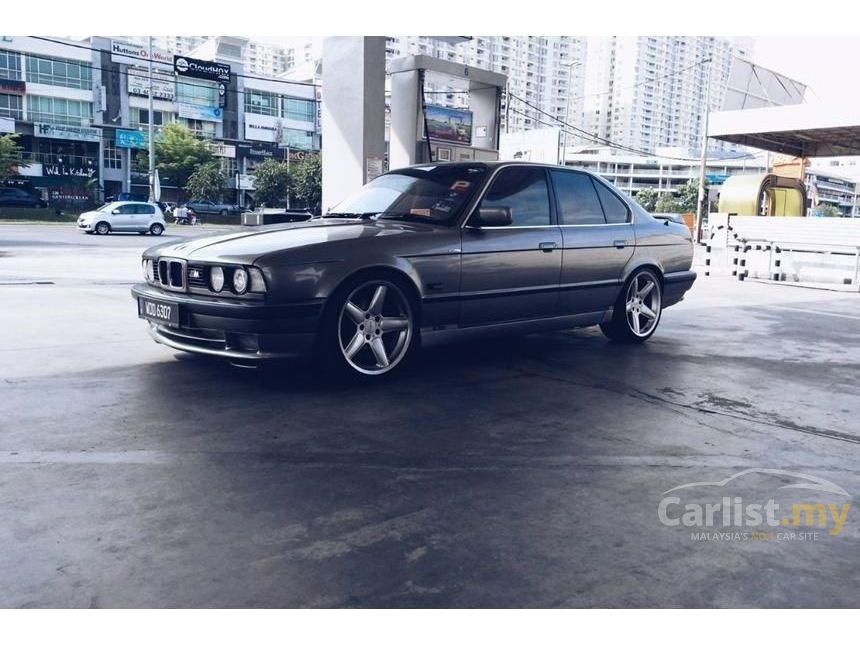 1993 BMW 520i Sedan