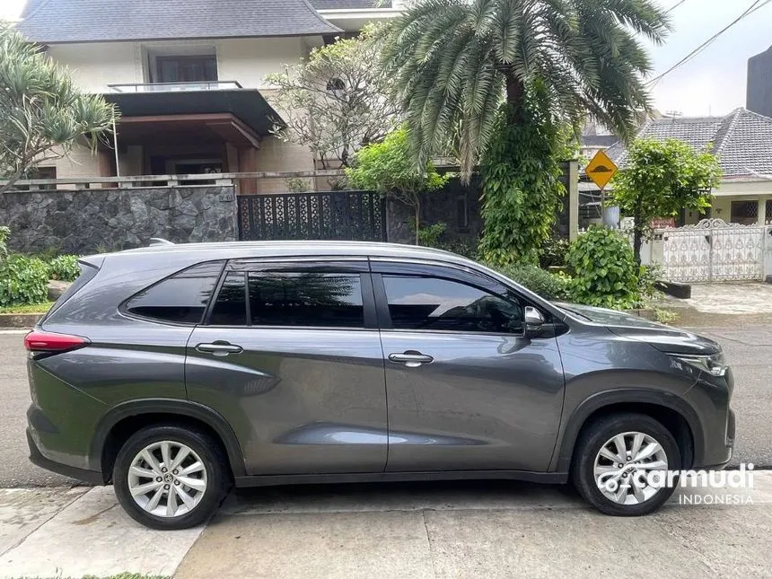 2022 Toyota Kijang Innova Zenix V (Premium Color) MPV