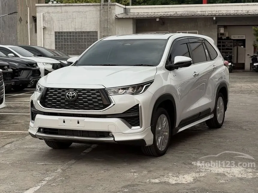 2025 Toyota Kijang Innova Zenix V HV Modellista (Premium Color) MPV