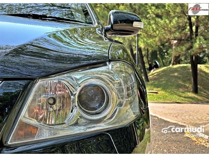 2010 Toyota Camry V Sedan