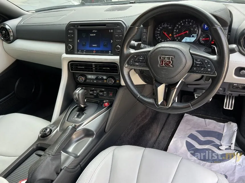 2021 Nissan GT-R Coupe