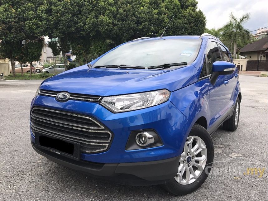 Blue Ford Ecosport 2015