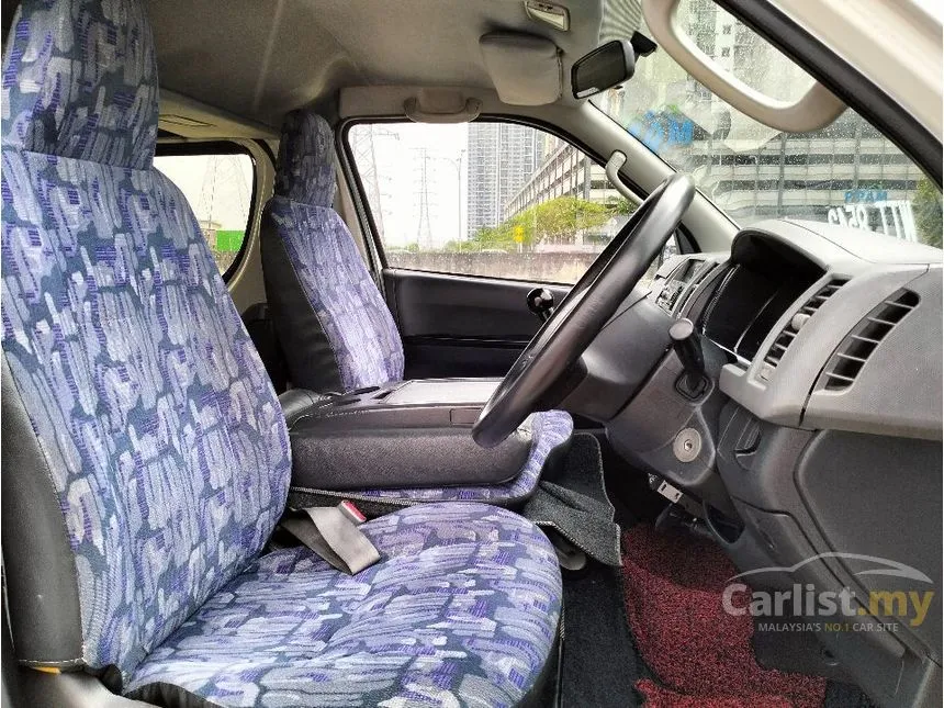 2008 Toyota Hiace Window Van Van