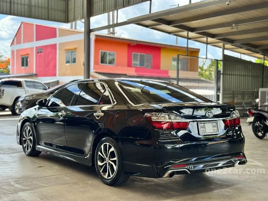 2016 Toyota CAMRY G Extremo Sedan