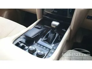 2016 Lexus LX 570 5.7 Sport SUV