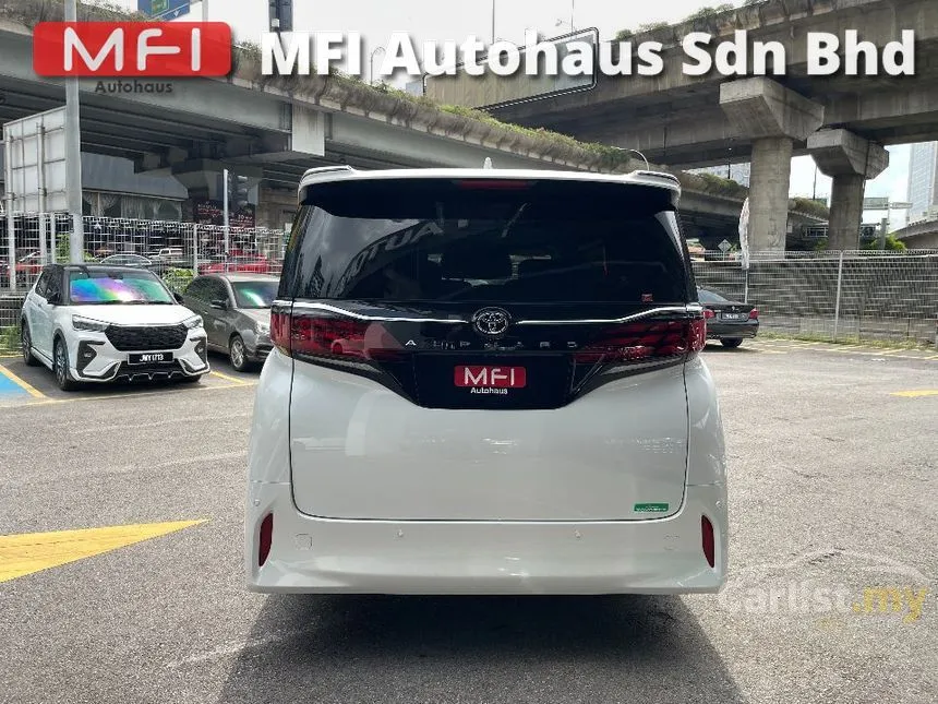 2024 Toyota Alphard Z 7-Seater MPV