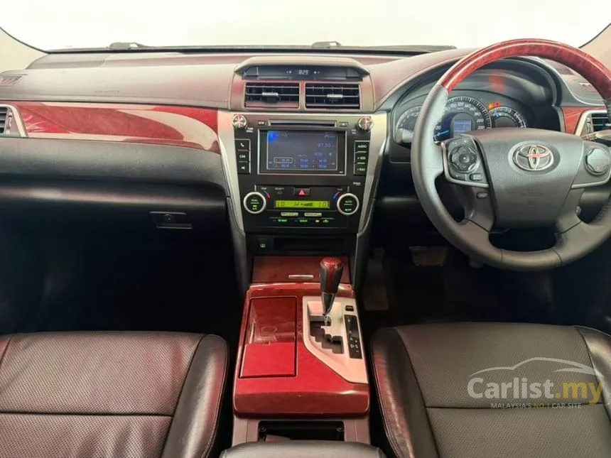 2013 Toyota Camry V Sedan