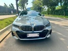 2024 BMW 520i 2.0 M Sport Sedan KM 4.rbOxide Grey