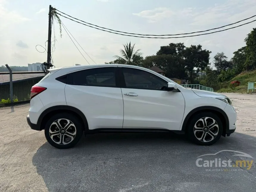 2017 Honda HR-V V SUV