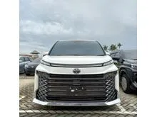 2022 Toyota Voxy 2.0 Van Wagon