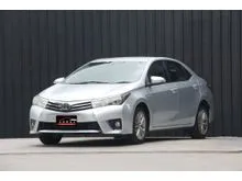 2015 Toyota Corolla Altis 1.6 (ปี 14-18) E CNG Sedan