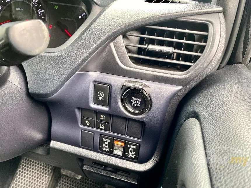 2016 Toyota Voxy ZS Kirameki II Edition MPV