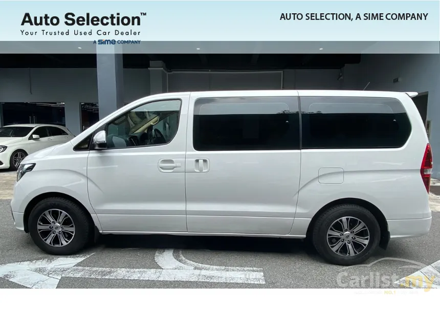 2019 Hyundai Grand Starex Royale MPV