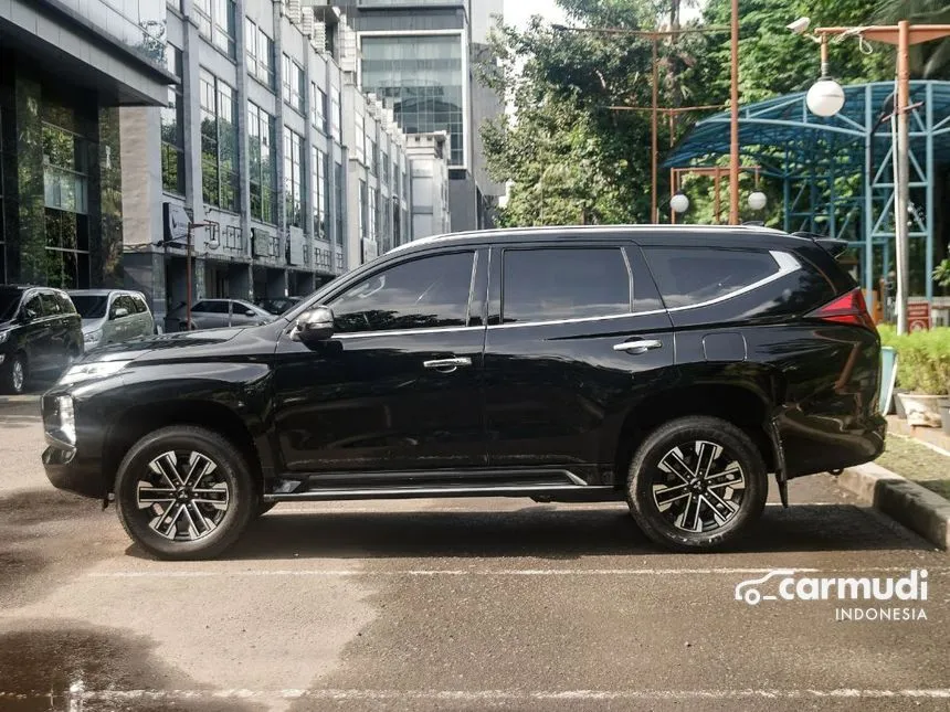 2022 Mitsubishi Pajero Sport Dakar 4x2 SUV