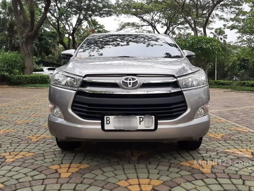 Jual Mobil Toyota Kijang Innova 2017 G 2.0 di Banten Automatic MPV Silver Rp 245.000.000
