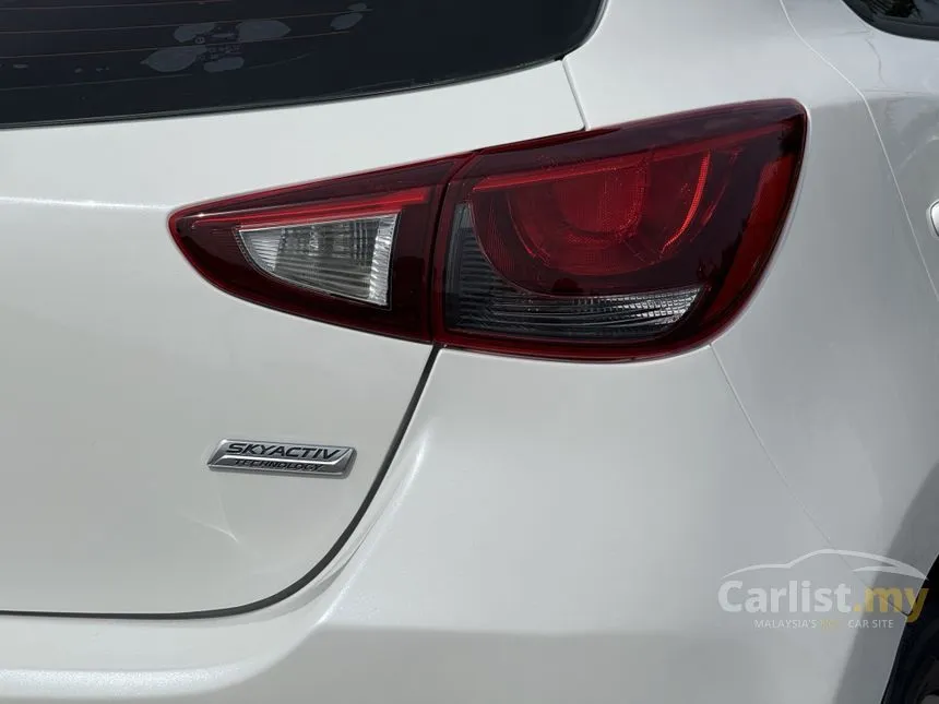 2015 Mazda 2 SKYACTIV-G Hatchback