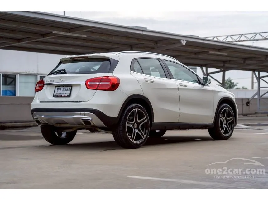 2015 Mercedes-Benz GLA200 Urban SUV