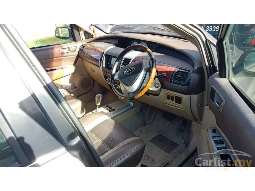 2011 Chery Eastar ES MPV