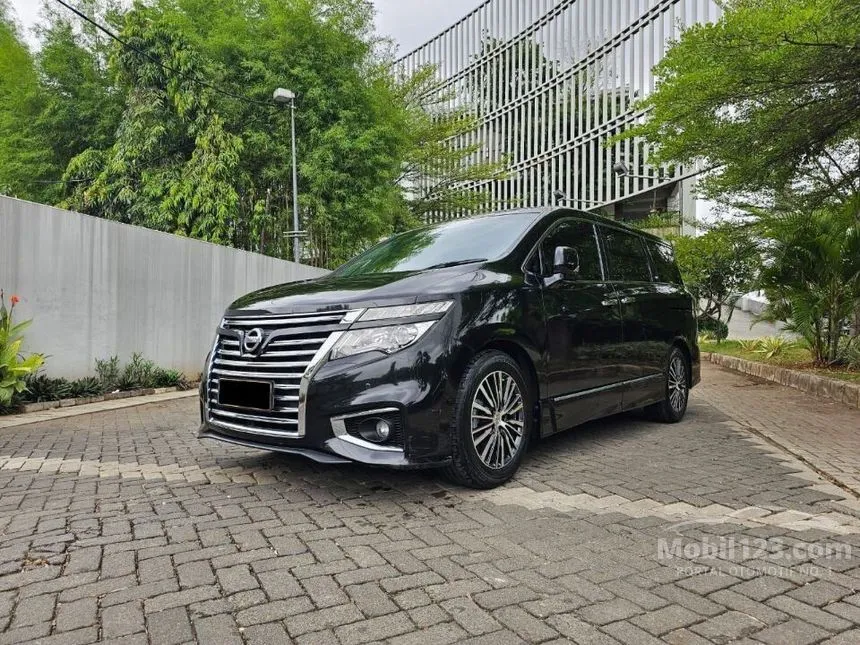 Jual Mobil Nissan Elgrand 2014 VIP 2.5 di DKI Jakarta Automatic MPV Hitam Rp 375.000.000