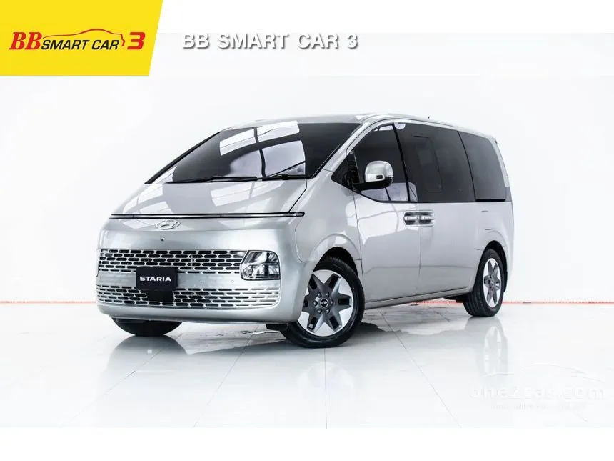 2021 Hyundai Staria SEL Van