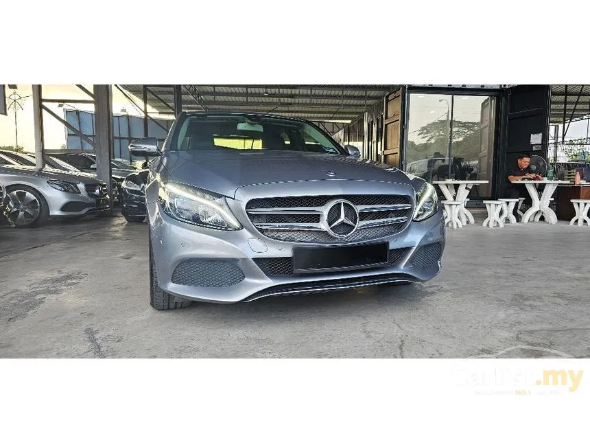 2015 Mercedes-Benz C200 Avantgarde Sedan