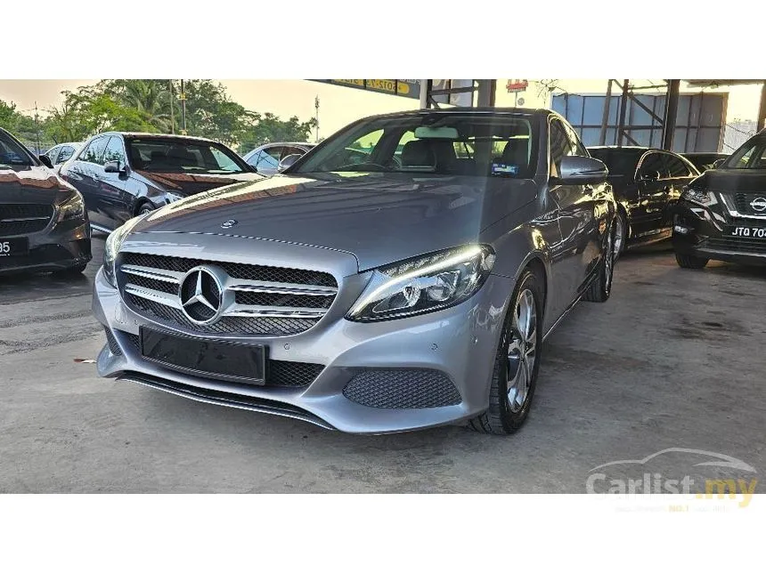 2015 Mercedes-Benz C200 Avantgarde Sedan