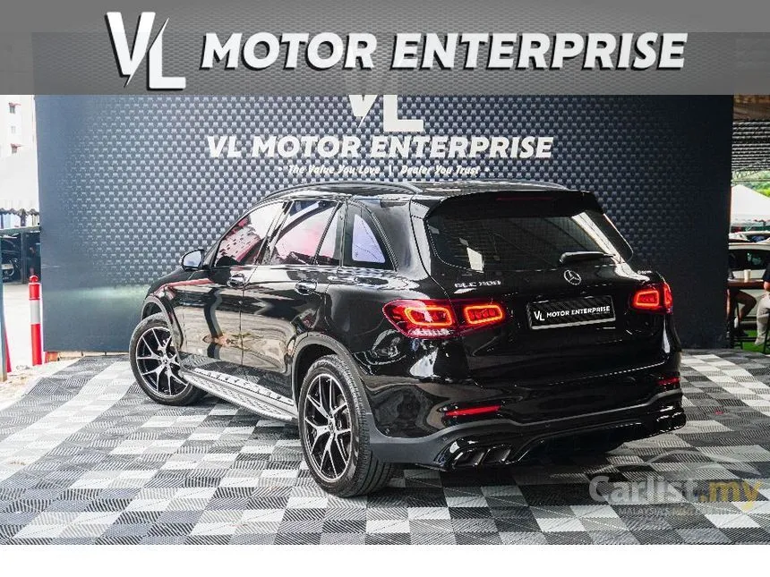 2023 Mercedes-Benz GLC300 4MATIC AMG Line SUV