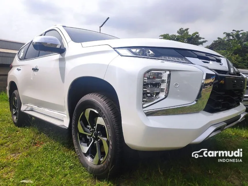 Jual Mobil Mitsubishi Pajero Sport 2024 Dakar Ultimate 2.4 di Banten Automatic SUV Putih Rp 715.999.999