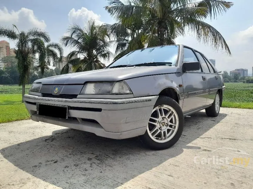 2001 Proton Saga Iswara S Hatchback