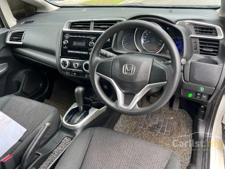 2017 Honda Jazz S i-VTEC Hatchback
