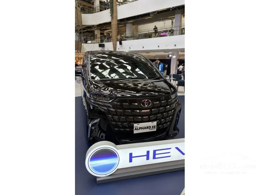 2026 Toyota Alphard XE HEV (Non Premium Color) MPV