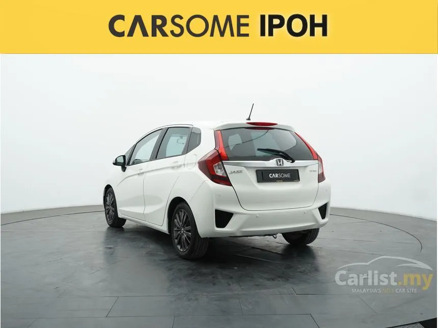 2014 Honda Jazz V Hatchback